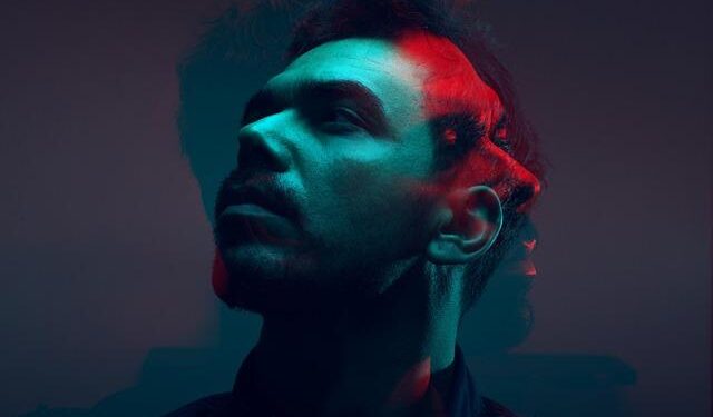 Rare ‘double reverse’ by Mumbai-Dubai Emirates flight as UAE intercepts ballistic missiles | Take a… – Moneycontrol.com