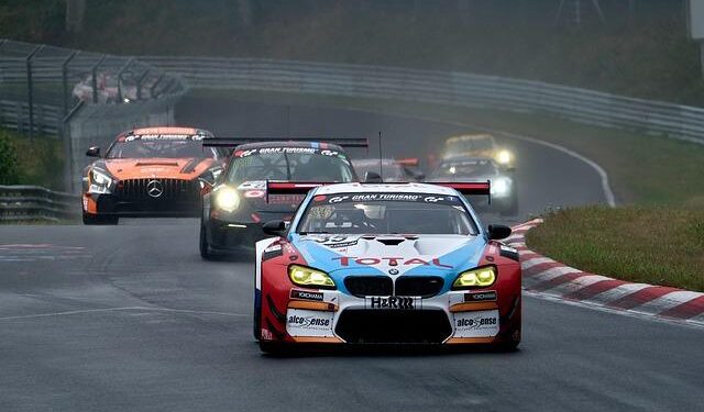 Calcutta Races – Telegraph India