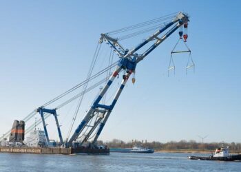 China launches first offshore floating PV project in Qingdao – news.cgtn.com