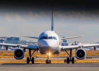 Hundreds of Travellers Stranded at Queen Alia International Airport in Amman, Jordan as 36 Flights Are Cancelled and 53 Delayed, Disrupting Royal Jordanian, FlyDubai, Qatar Airways, and More Across Regional and International Destinations Including Dub – T