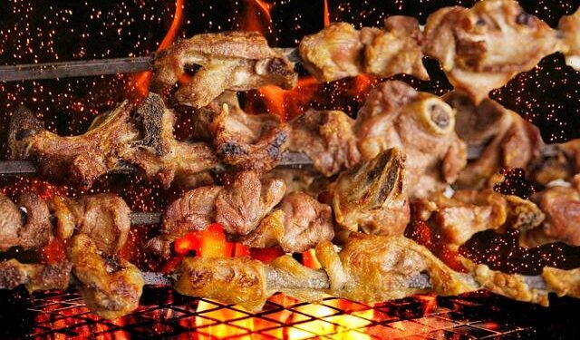 Pakistani Christians join Muslims for Ramadan meals amid Iran war fallout – EWTN News