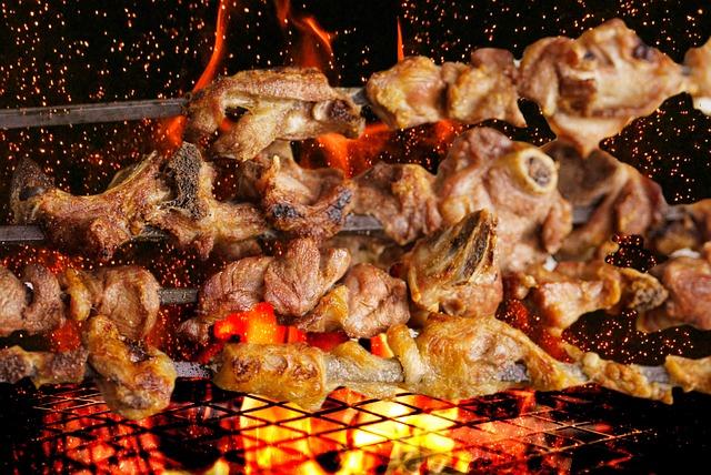 Pakistani Christians join Muslims for Ramadan meals amid Iran war fallout – EWTN News