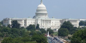 Clough Center explores state of constitutional democracy in Colombia – Boston College