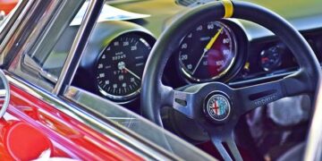 Strong winds, blowing snow hit GTA as Environment Canada issues special weather statement – CBC