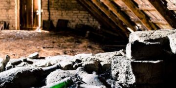 Omnicom Oceania chief Nick Garrett rejigs 100 brands, ditches creative-media holdco model, reshapes structures, remits, bids to bring CMO-CCOs upstream; takes on consulting firms – but Publicis remains ‘biggest threat’ – Mi-3.com.au