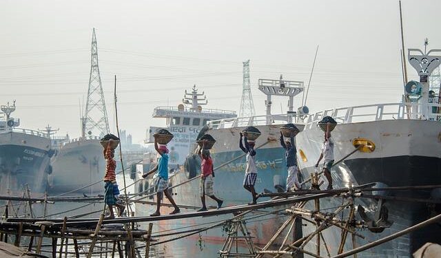 From historic trade port to global diamond hub, Surat showcases its dynamic transformation – ANI News