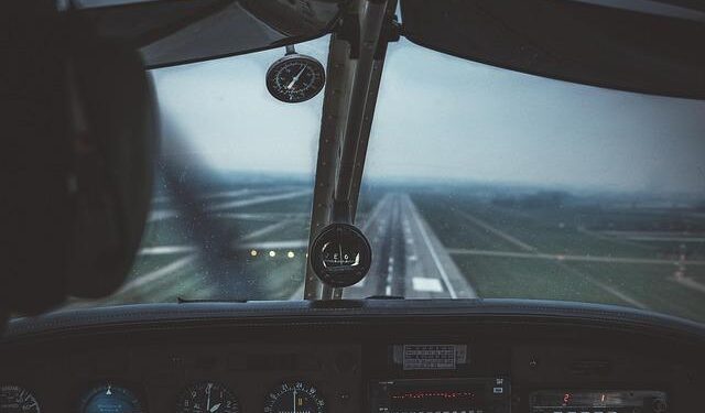 What to know about the collision between a plane and fire truck at New York’s LaGuardia Airport – PBS