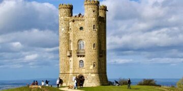 Retail India News: Broadway Expands to Pune with Multi-Brand Retail Space – Indian Retailer