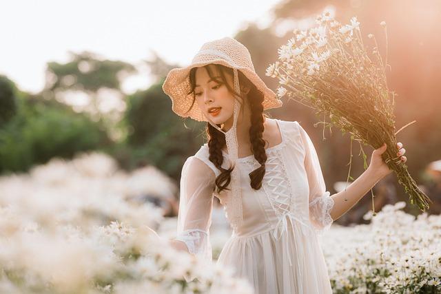 Woman deported from China over Manx passport mix-up – BBC