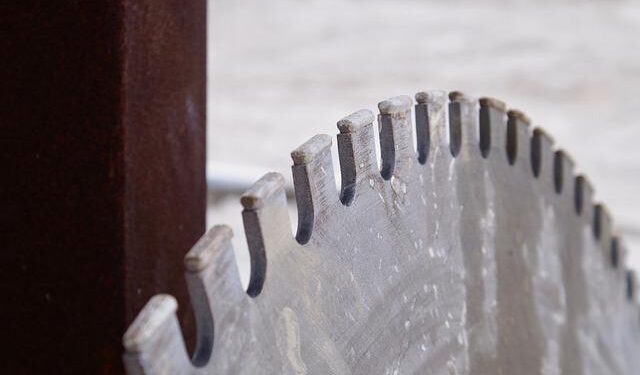 How the diamond industry lost its sparkle – Financial Times