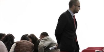 UW professor fired from director job – The Seattle Times