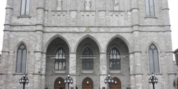 A week in France – Celine Dion breaks presale ticket record – France 24