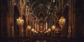 Catholic devotees flock to the Minor Basilica and National Shrine of Jesus Nazareno or Quiapo church in Quiapo, Manila to attend Easter Sunday mass. (Photos by Edd Gumban/The Philippine STAR) – Facebook