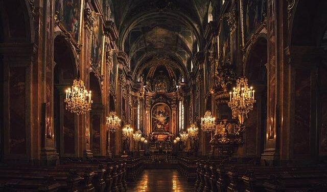 Catholic devotees flock to the Minor Basilica and National Shrine of Jesus Nazareno or Quiapo church in Quiapo, Manila to attend Easter Sunday mass. (Photos by Edd Gumban/The Philippine STAR) – Facebook