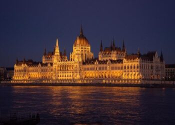 Hungarian Contemporary Art Shines in Chongqing – iChongqing