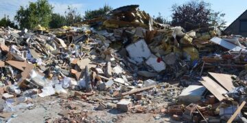 Gas explosion kills 16 in Pakistan’s Karachi, collapsing building – Al Jazeera