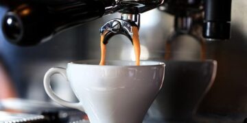 Taiwanese barista wins latte art contest – Taipei Times