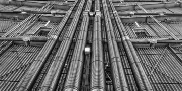 Heat persists despite scattered storms – The Times of India