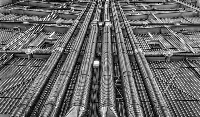 Heat persists despite scattered storms – The Times of India