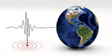 M7.5 quake hits off northeastern Japan, triggering tsunami waves – Japan Today