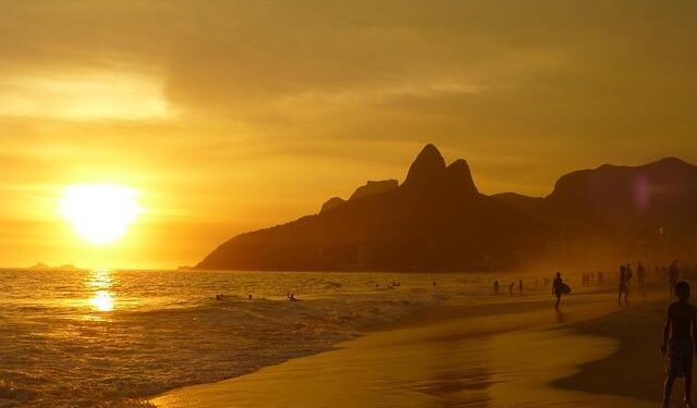 Ipanema: Iconic Beach Paradise in Rio de Janeiro 2026 – AD HOC NEWS