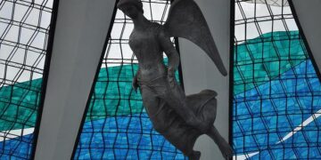 Catedral Metropolitana de Brasilia: Iconic Modern Masterpiece Guide – AD HOC NEWS