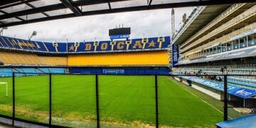 Buenos Aires bans stadium confetti after fire sparks panic at River vs Boca – The Independent