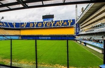 Buenos Aires bans stadium confetti after fire sparks panic at River vs Boca – WFRV Local 5
