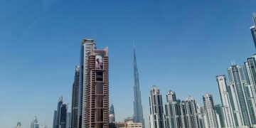Emirates NBD Plans Middle East’s First AT1 Bond Sale Since War – Bloomberg