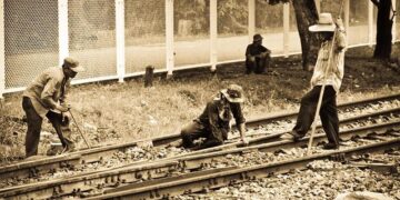 Train workers will strike in the Brasilia, Brazil on April 15, causing travel delays. – SafeAbroad