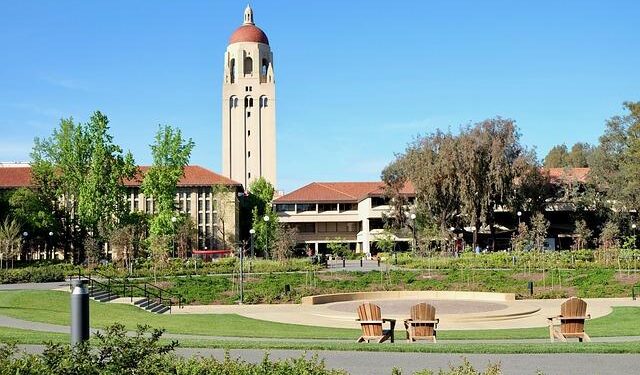 Stanford e-Fukuoka Students Learn to Connect the Dots in U.S.–Japan Relations – Stanford University