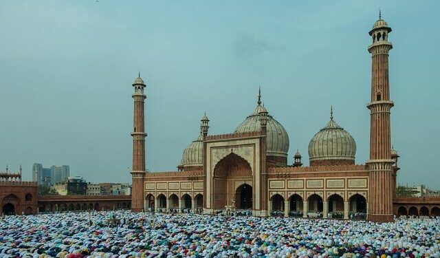 People attend prayers to celebrate Eid al-Fitr in Yaounde, Cameroon – Xinhua