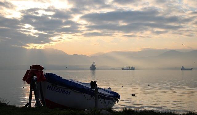 Is it Safe to Travel to Türkiye? The Latest Guidance for Americans – Condé Nast Traveler