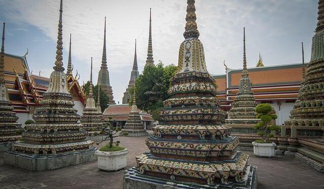 Wat Pho marks Vesak Day with Sri Lanka, Nepal – Bangkok Post