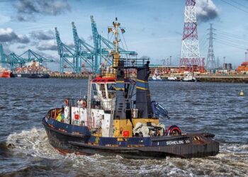 Qingdao Port integrates clean energy with China’s first hydrogen-electric tugboat – China Daily