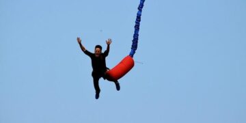 21-year-old rope jumper dies in Brazil after safety equipment ‘not properly secured’ – Snopes