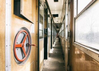 UK police investigate train crash that killed a driver and injured 80 – Australian Broadcasting Corporation