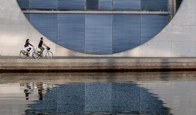 What a Bike Ride Showed Me About Apartheid’s Legacy – The New York Times