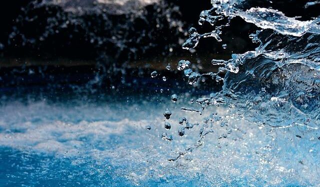 Waiakea water expands to Japan with launch in Lawson and Seijo Ishii stores – The Business Journals