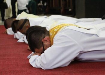 15 Newly Ordained Deacons, Priests in Angola Urged to Cultivate Life of Daily Prayer – aciafrica.org
