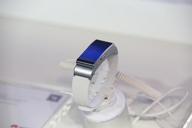 Huawei Unveils AI-OTN & AI-FAN Solutions to Build Networks for AI Era at MWC Shanghai 2026 – The Fast Mode