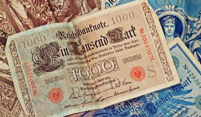 German Inflation Eases as Oil’s Retreat Tames Prices in Europe – Bloomberg.com