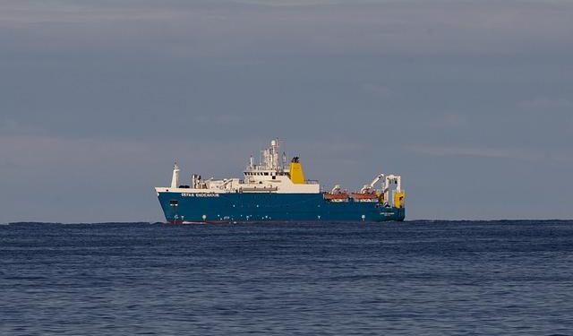3 Chinese research vessels set sail for the Arctic – China Daily