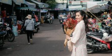 Flower market in SW China’s Yunnan gears up for Spring Festival – People’s Daily Online