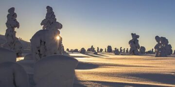 People enjoy snow scenery in Xi’an, NW China’s Shaanxi – China Daily – Global Edition