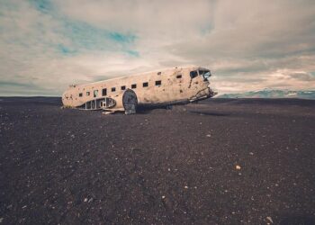 Tragic Airplane Crash in Belo Horizonte Claims Lives – Devdiscourse
