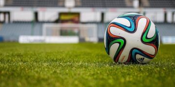 In Nigeria, a ‘soccer sister’ steers teen boys away from gangs – The Christian Science Monitor