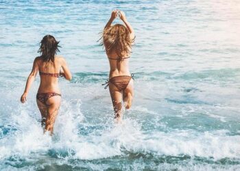 Number of swimming beaches in Japan down 30% over 30 years – 毎日新聞