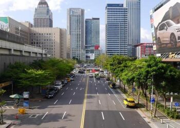 US Senate panel approves bill to crack down on Chinese vehicles – Reuters